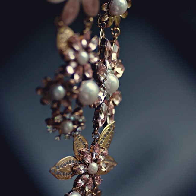 accessory, gems, jewellery-1867039.jpg